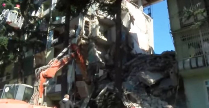 VIDEO U Gruziji se urušio velik dio stambene zgrade: Ima žrtava, spašeno dijete