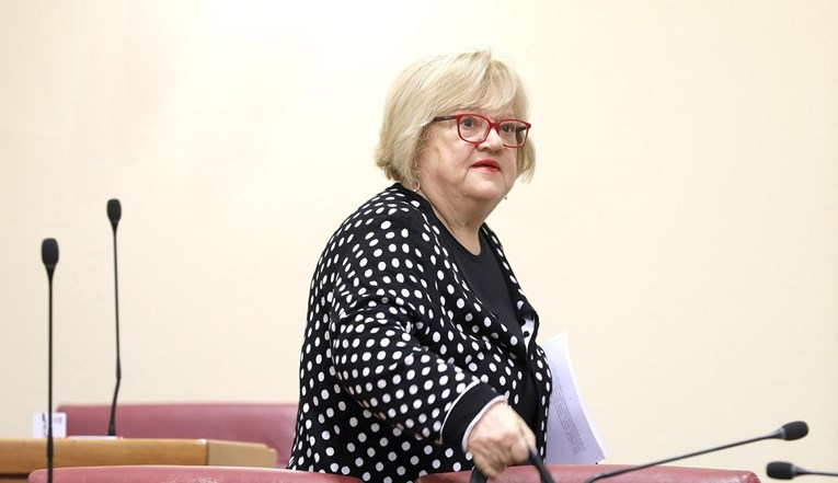 Mrak Taritaš: Ovo je porno proračun u porno terminu