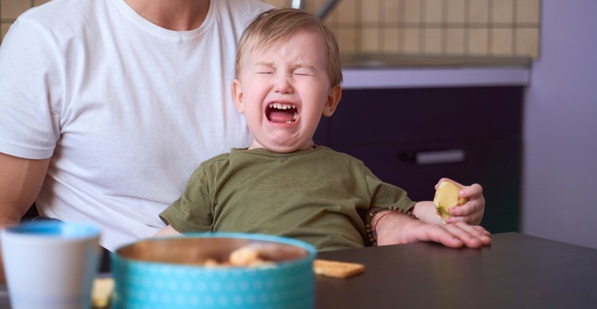 Terapeut otkrio zašto djeca najčešće imaju izljeve bijesa i kako se s njima nositi