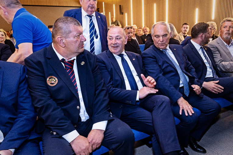 Ministar Medved najavio gradnju braniteljskog centra u Imotskom