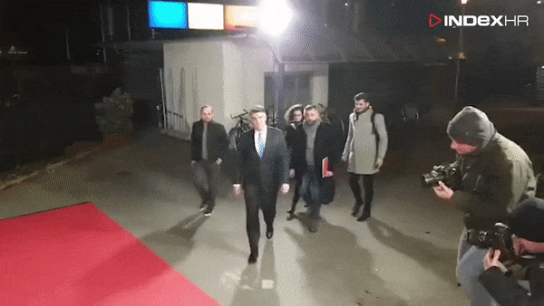 Pogledajte Milanovićev dolazak na prvo sučeljavanje s Kolindom