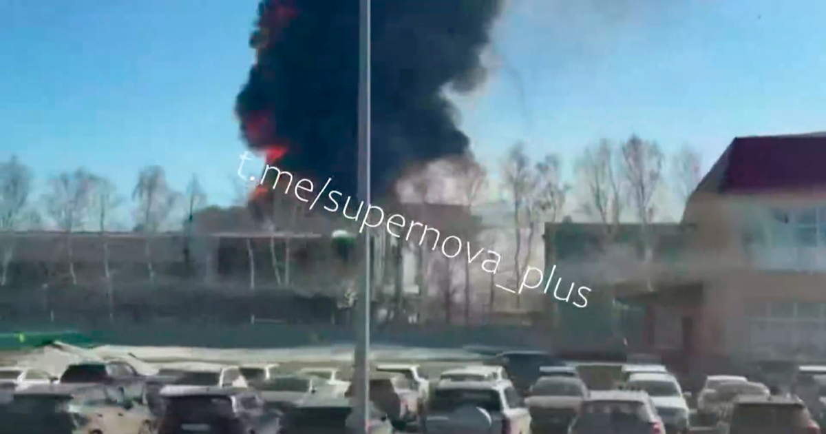 VIDEO Velik požar u tvornici u Rusiji. Jedna osoba poginula, 50 ih je ozlijeđeno