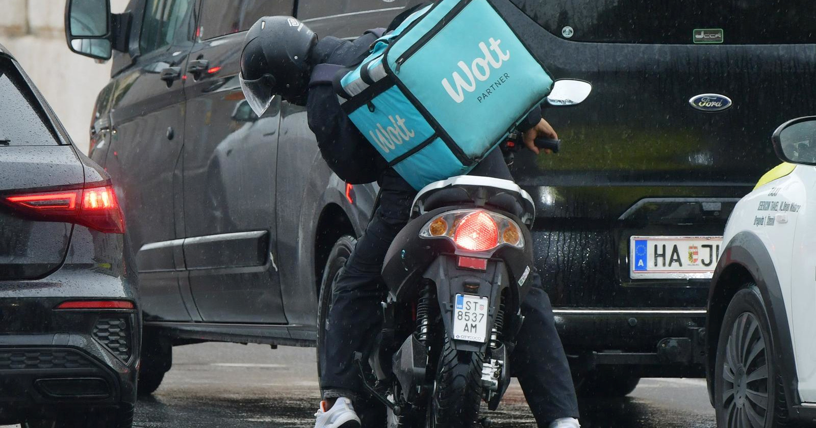 Istraživanje: Većina ljudi u Hrvatskoj nije zadovoljna što imamo strane radnike