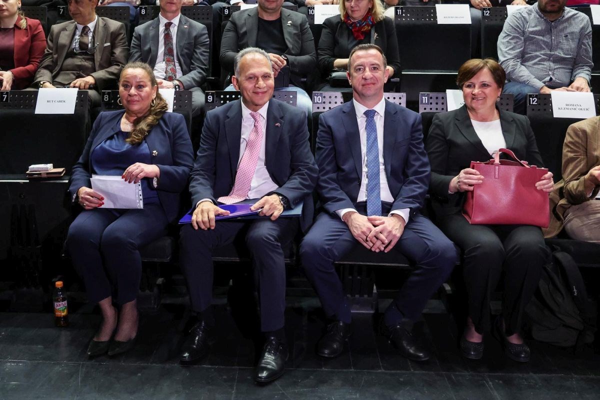 Kajtazi: Cilj nam je romsko običajno pravo zaštititi UNESCO-om