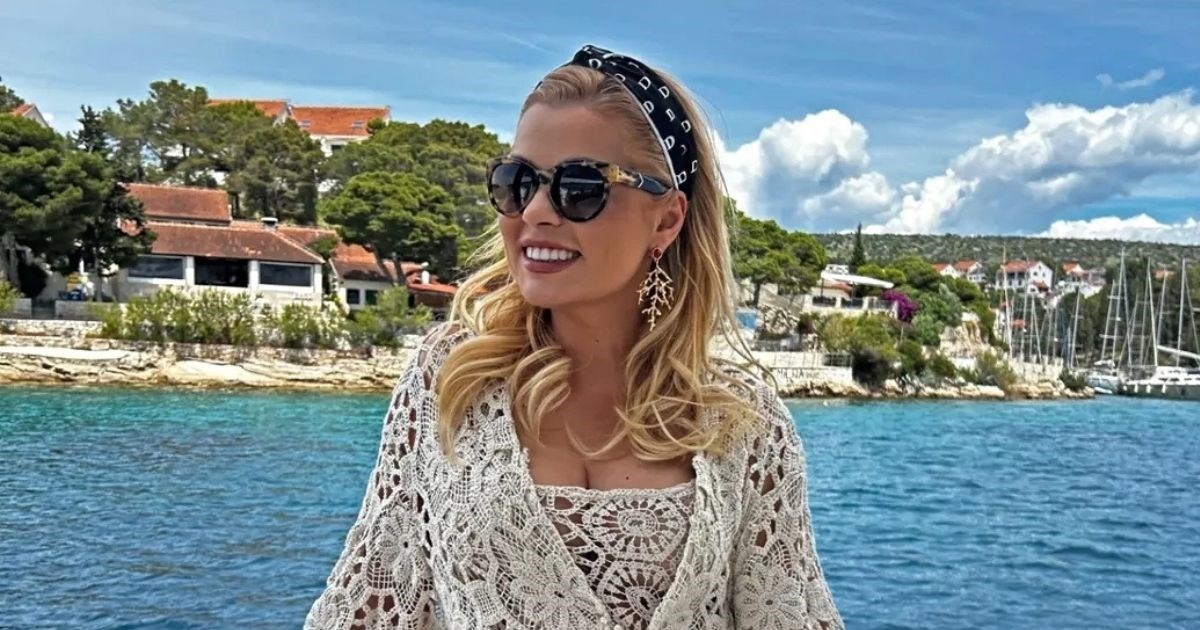 Andrea Šušnjara objavila fotku s plaže: "Mobitel me sam slikao"