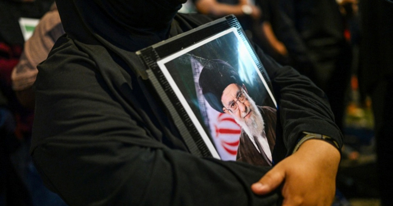 Unatoč napadima SAD-a i Izraela, iranski režim još uvijek čvrsto stoji