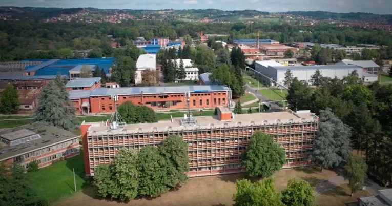 Uhićena trojica inženjera vojne tvornice u Srbiji. Osumnjičeni su za špijunažu