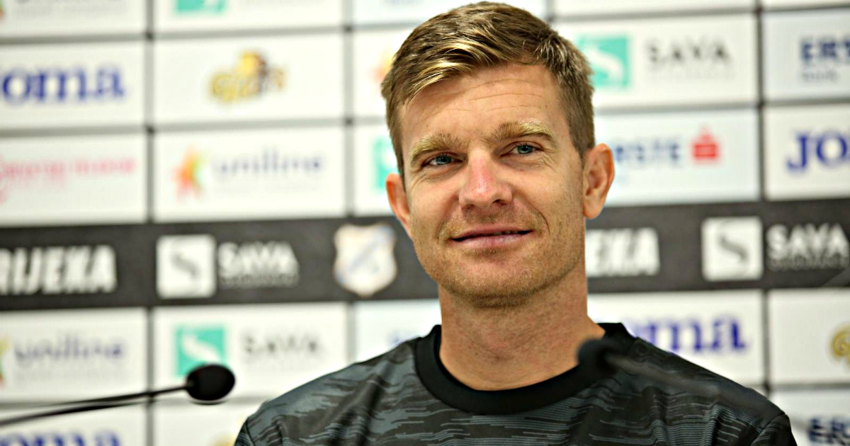 Pogledajte kako je novi trener Rijeke slavio golove na tribinama