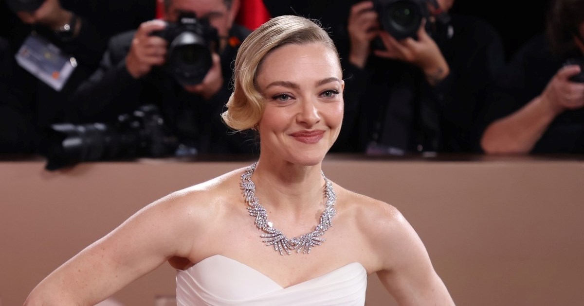 Više od 3 mil. ljudi pogledalo je video Amande Seyfried kako plješće na Globusima