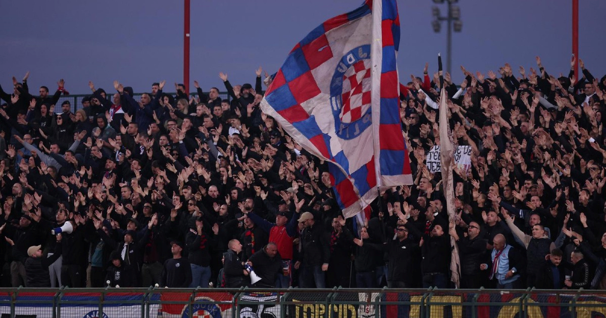 Navijači Hajduka na Fejsu: U pauzi ste popravljali frizurice. Kući bi mi išli pješke