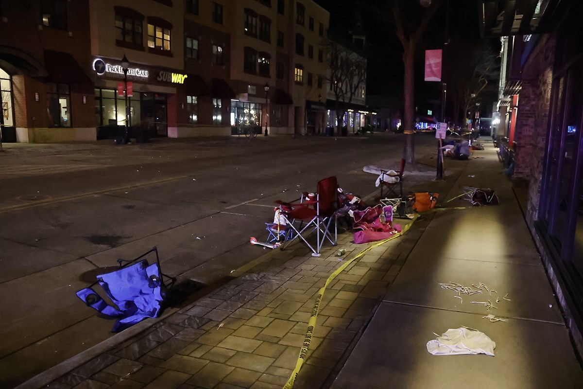 Svjedoci naleta terenca na ljude u paradi: Čuli smo vrištanje ljudi