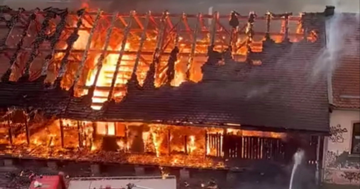 VIDEO Veliki požar u Osijeku. Gori skladište HŽ-a