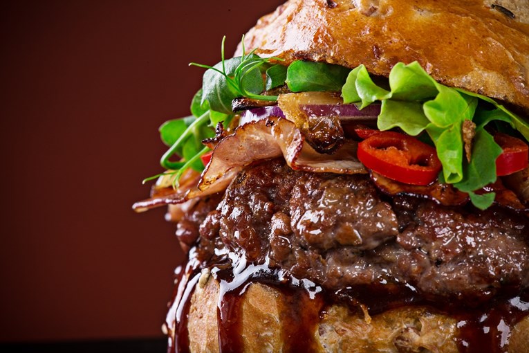 Hoće li biljni burgeri uskoro potpuno zamijeniti burgere od mesa?
