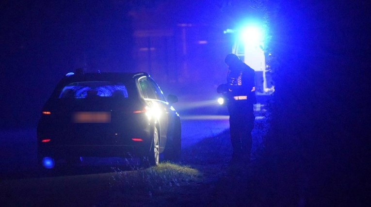 Pijani mladić na zebri pregazio maloljetnika, bori se za život. Traže se svjedoci