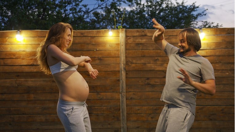 Ples tijekom trudnoće smanjuje postporođajnu depresiju