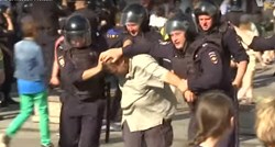 Rusi su uhitili 1400 ljudi, sad najavljuju kazne i do 15 godina zatvora