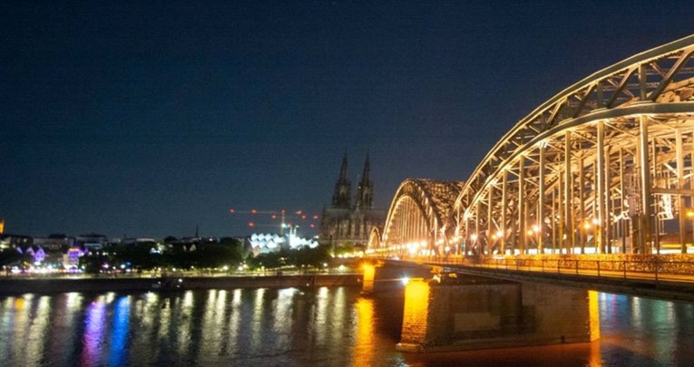 Posljedice rata u Ukrajini: U Kölnu gase svjetla na čuvenoj katedrali u 23 sata