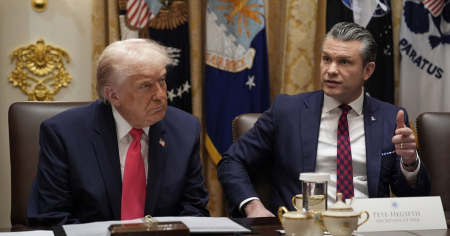 Medij: Trump napao Hegsetha zbog zaliha streljiva, on krivnju prebacio na zamjenika