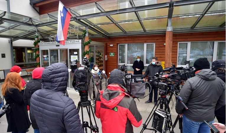 U Sloveniji se popravlja epidemiološka situacija, vlasti popuštaju mjere