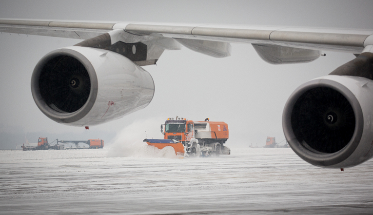 Aerodrom u Berlinu zatvoren zbog "crnog leda"