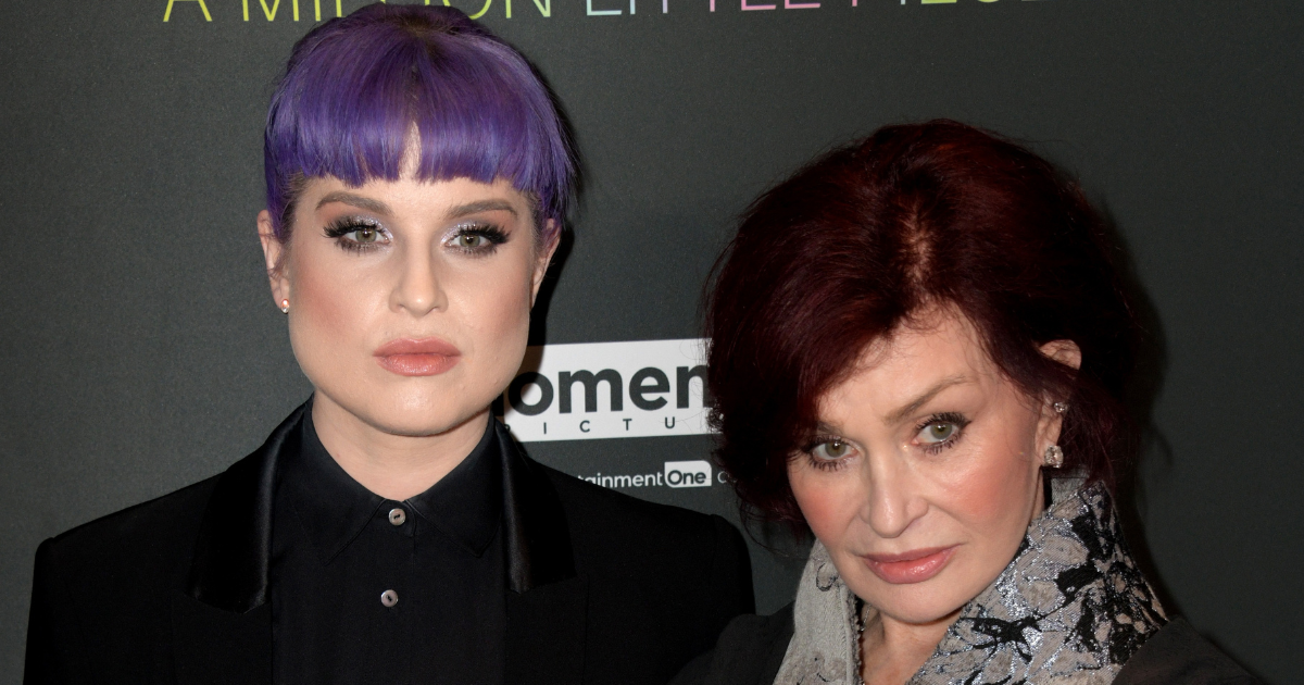 Kelly Osbourne rodila u tajnosti. Sharon sve ispričala medijima i razljutila kćer