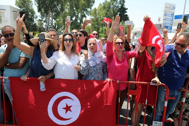 Tunižani se opraštaju od svog prvog demokratski izabranog predsjednika