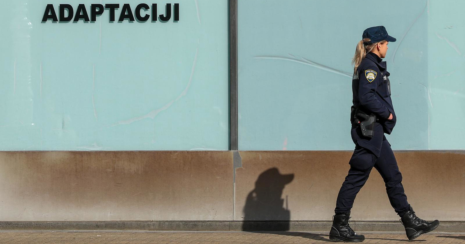 Marokanac prebio policajku, ne ide u zatvor. Oglasio se Sindikat policije