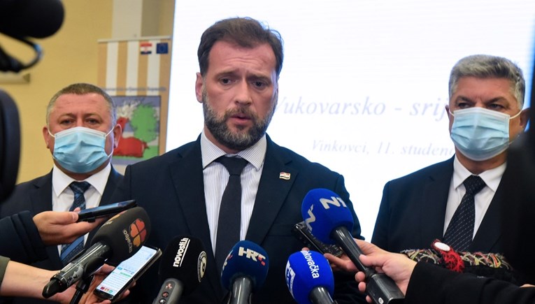 Banožić ne želi komentirati sukob s načelnikom Glavnog stožera