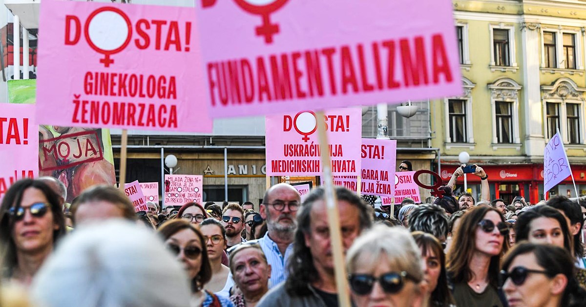 Vrijeme je da pravo na pobačaj uđe u Ustav RH