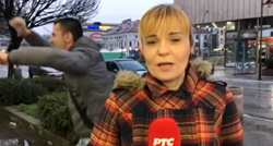 Srpska reporterka se javila uživo, nije primijetila što joj lik izvodi iza leđa