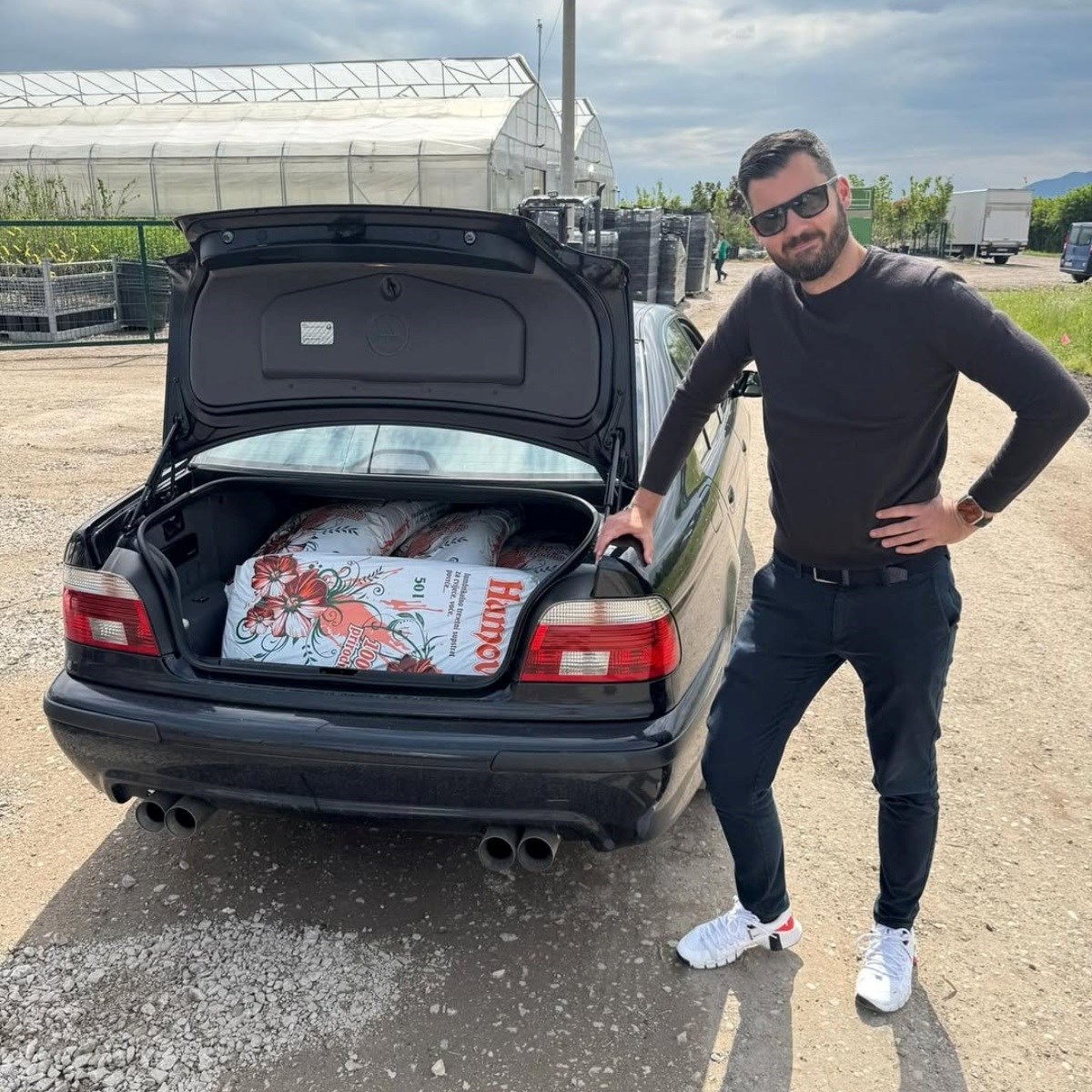 Mate Rimac objavio fotke svog vrta: "Kriza srednjih godina udara jako"