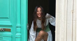 Hrabar odabir: Hrvatska manekenka usred zime šeće Parizom u ljetnim cipelama