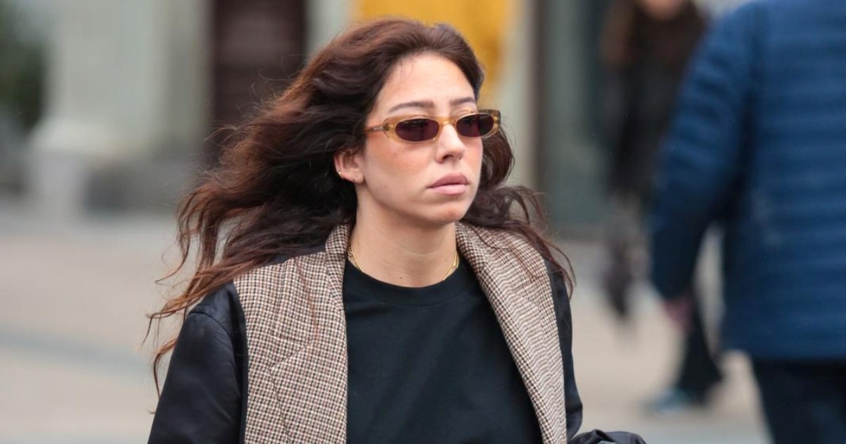 Neobične cipele splitske tiktokerice privukle poglede na zagrebačkoj špici