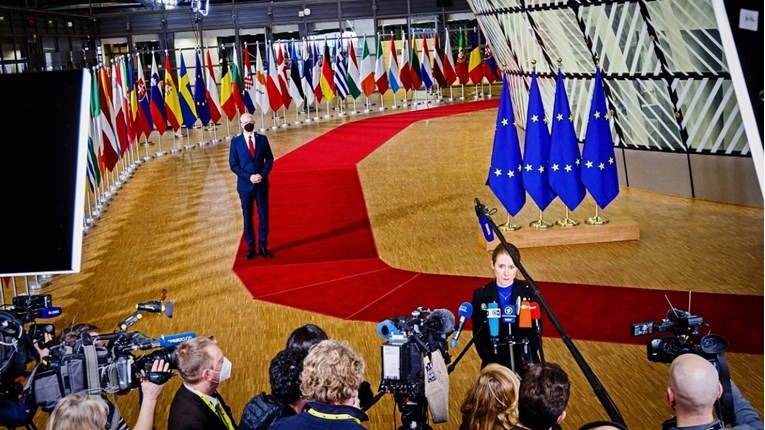 Predsjednici osam EU zemalja traže brzu kandidaturu Ukrajine za članstvo
