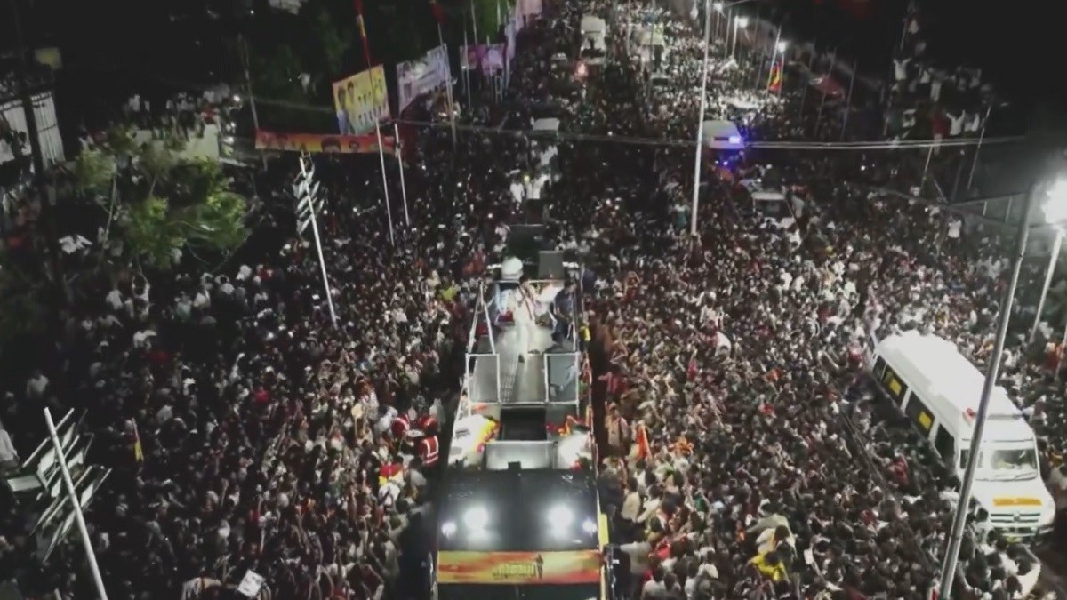 Stampedo na skupu indijskog glumca i političara. Najmanje 36 mrtvih, među njima djeca