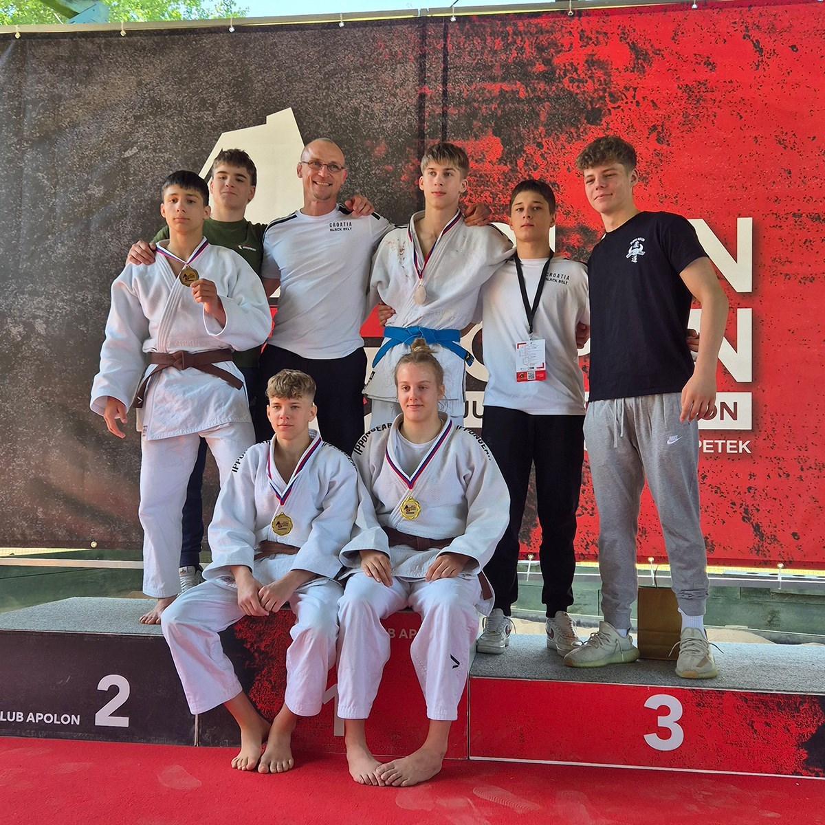 Kadeti Black Belta na jakom judo turniru u Mariboru osvojili ekipno prvo mjesto