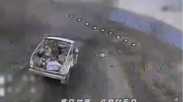 Rusi izgubili preko 15.000 vozila. Sad se mnogi vojnici voze u civilnim starim Ladama