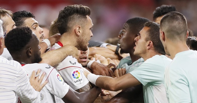 Incident na utakmici Seville. Rakitić ušao u 78. minuti