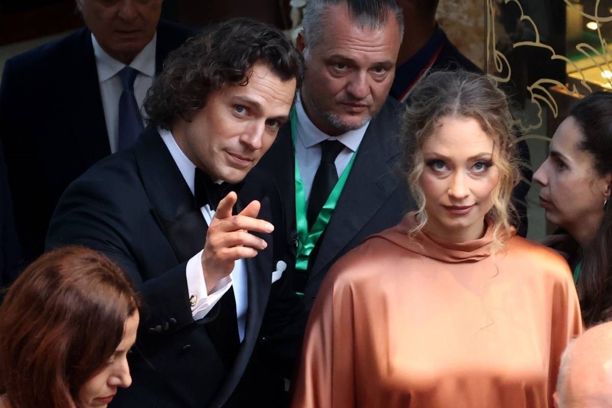 Henry Cavill snimljen s partnericom u Italiji, prije 6 mjeseci postali su roditelji
