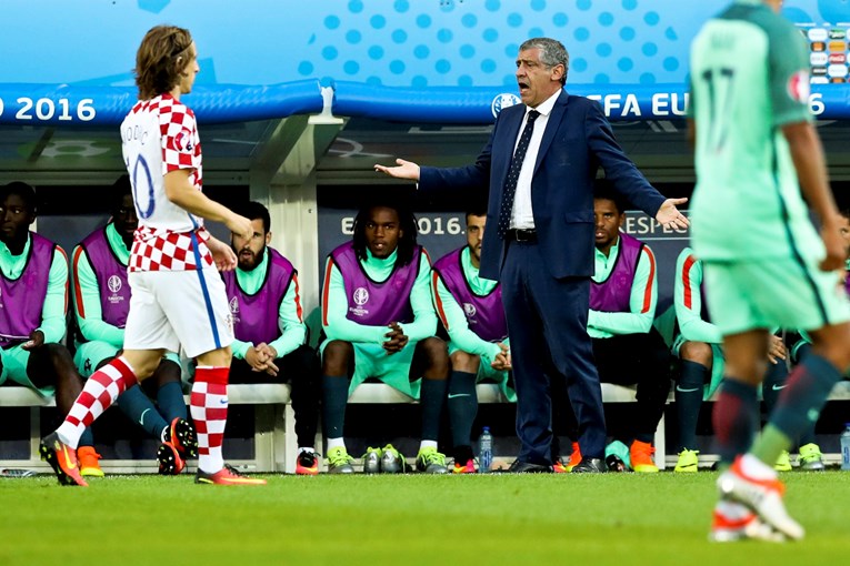 Santos: Boga nije briga za nogomet, inače bi Vatikan bio svjetski prvak