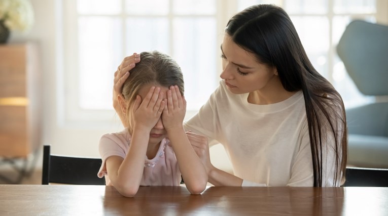 Tri stvari koje djeca trebaju kad su uznemirena, prema edukatorici za odgoj