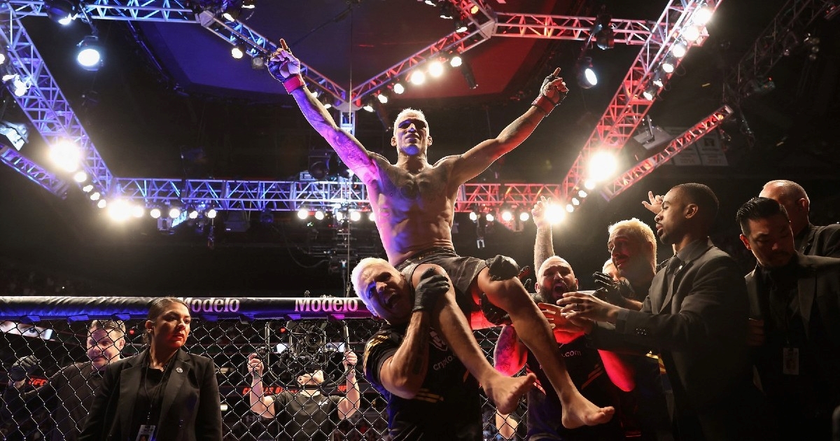 Luda noć u UFC-u. Jedna od najboljih rundi ikad i najdosadnija borba za pojas ikad