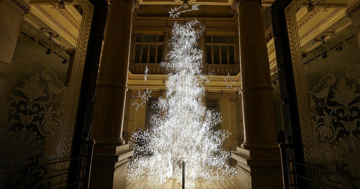 VIDEO U zagrebačkom Oktogonu postavljena nova instalacija, prekrasna je