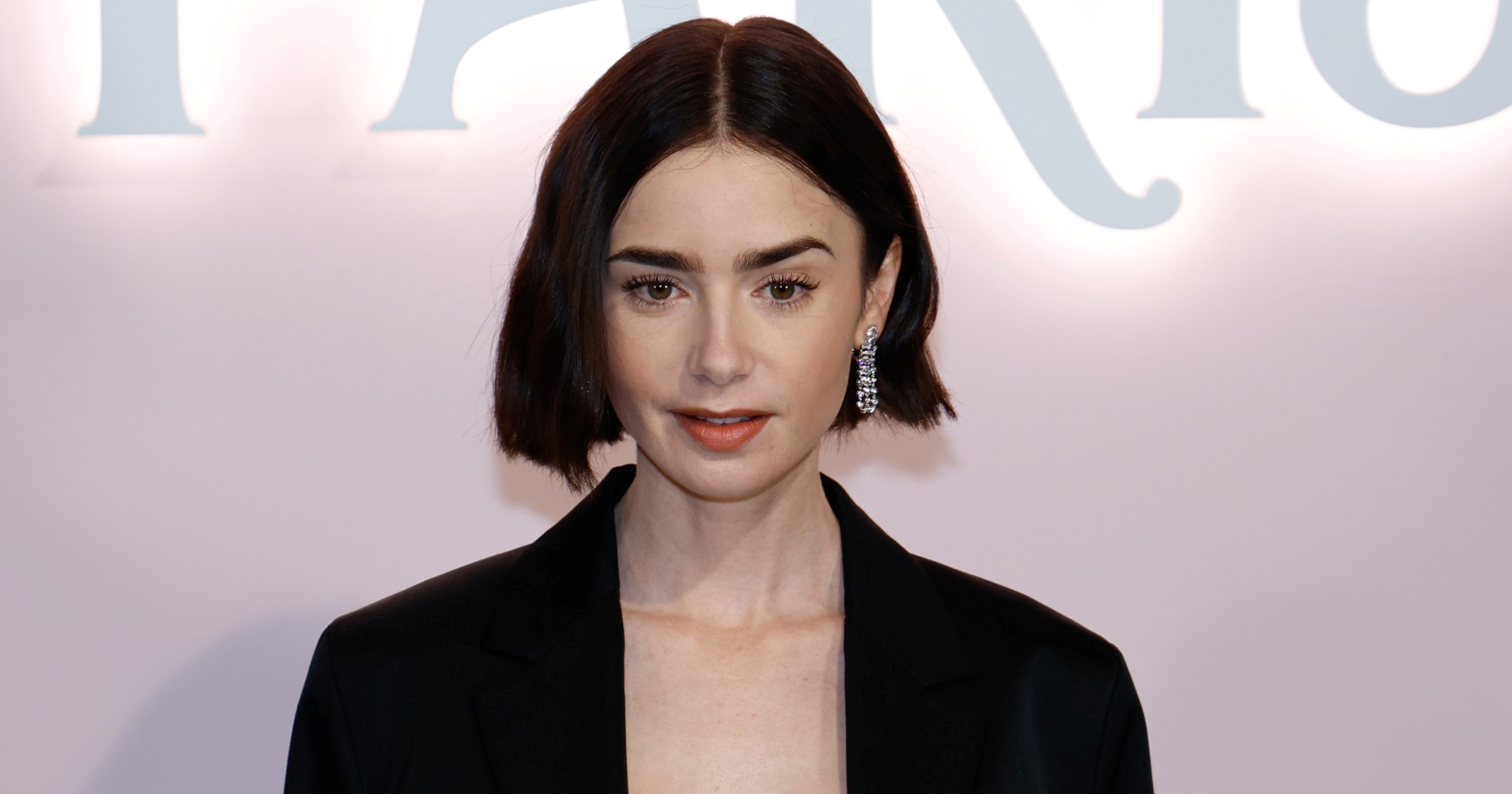 Lily Collins se borila s poremećajem prehrane kao tinejdžerica: "Oporavak traje"