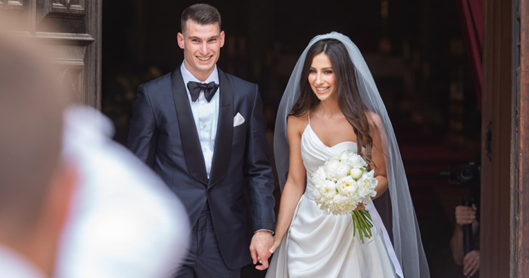 Helena Matić objavila dosad neviđene fotografije s vjenčanja s Dominikom Livakovićem