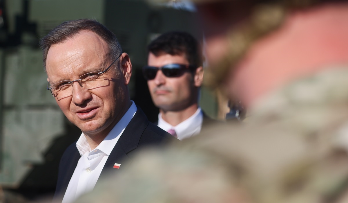 Poljska vlada planira masovno smijeniti veleposlanike. Predsjednik protiv