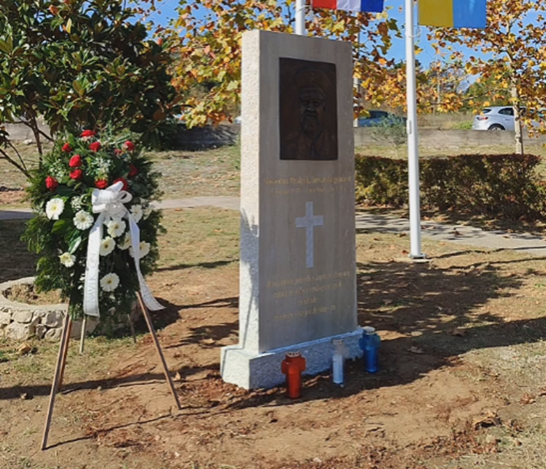 U Hercegovini otkriven spomenik Slobodanu Praljku