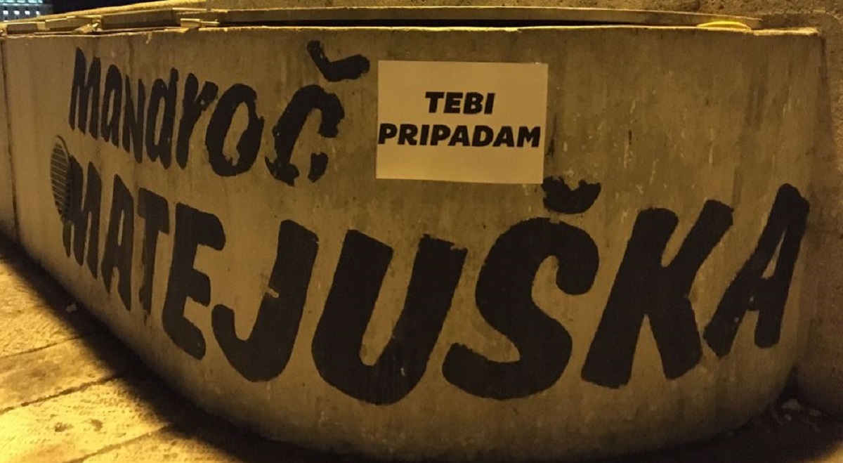 Torcida izvjesila poruke po cijeloj Dalmaciji: "Tebi pripadam"