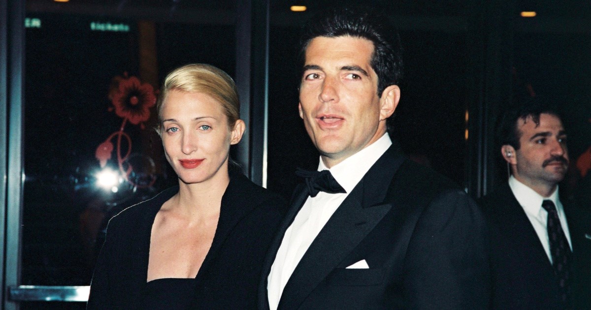 Kaput Carolyn Bessette Kennedy prodan na aukciji za 192.000 dolara