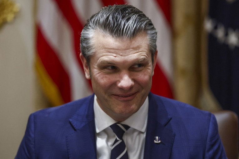 Procurio mejl Pentagona: SAD razmatra izbacivanje Španjolske iz NATO-a